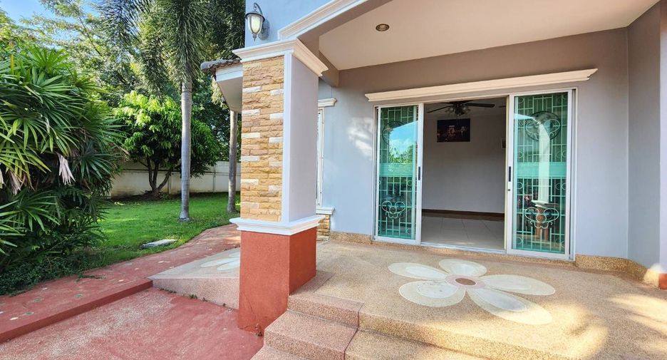 For rent 4 bedrooms house in Doi Saket, Chiang Mai