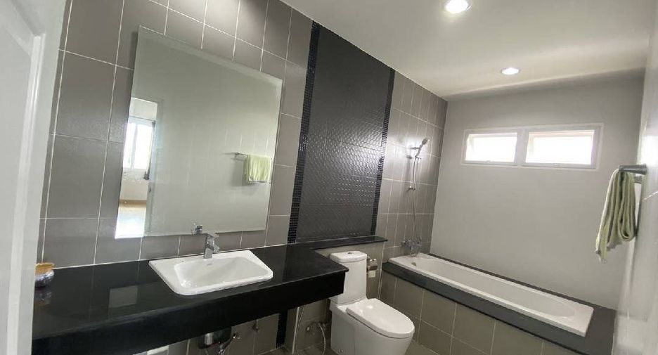 For sale 3 bedrooms house in San Sai, Chiang Mai