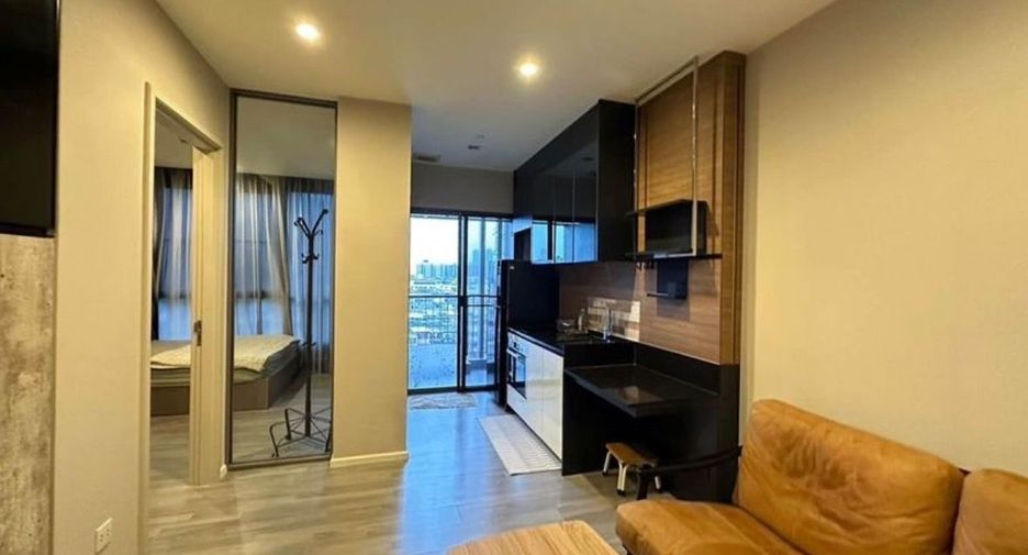 For sale 1 bed condo in Sathon, Bangkok