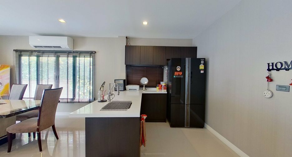 For sale 4 bedrooms house in San Sai, Chiang Mai