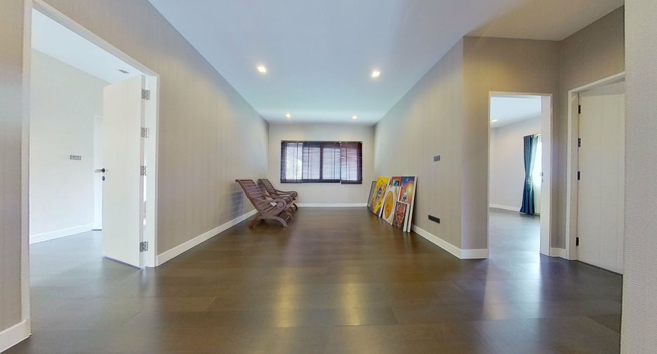 For sale 4 bedrooms house in San Sai, Chiang Mai