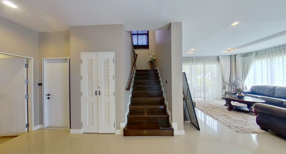 For sale 4 bedrooms house in San Sai, Chiang Mai