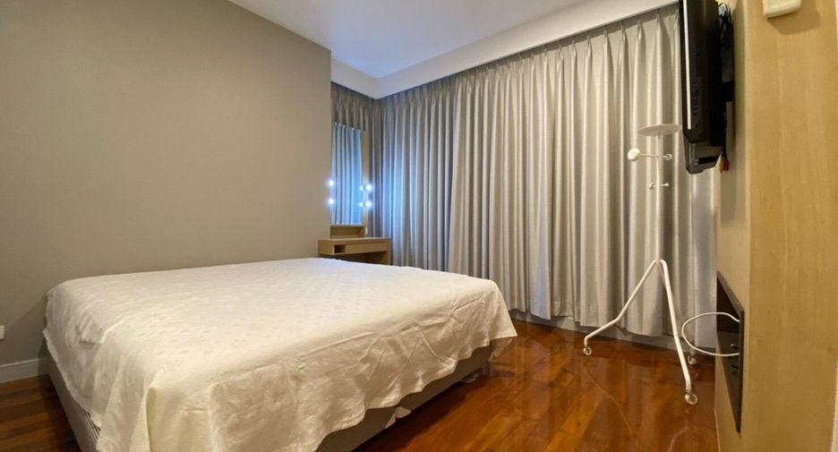 À louer 2 chambres condo à Watthana, Bangkok