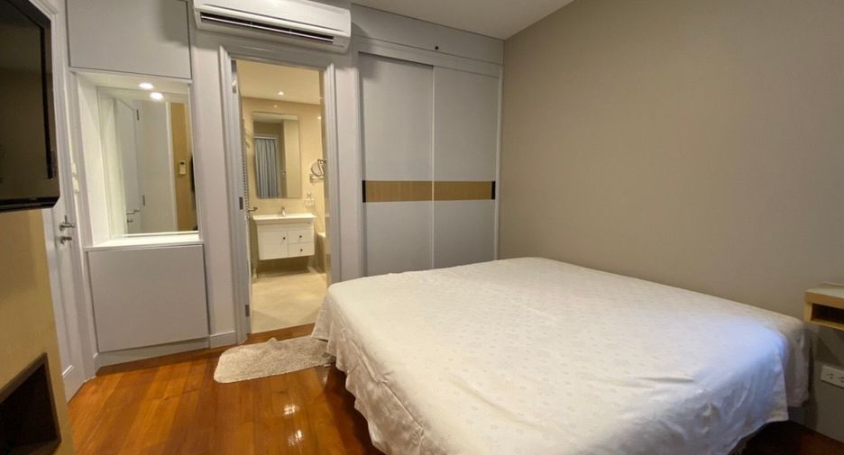À louer 2 chambres condo à Watthana, Bangkok