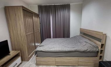 Wohnung zur Miete mit Studio in Huai Khwang, Bangkok