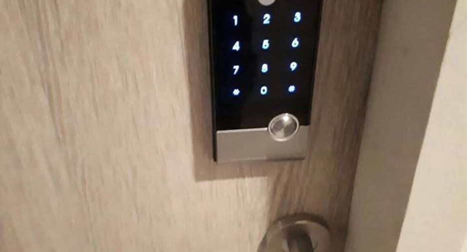 Аренда студия кондо в Хуаи Кхщанг, Бангкок