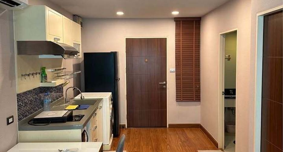 For rent 1 bed condo in Khlong San, Bangkok