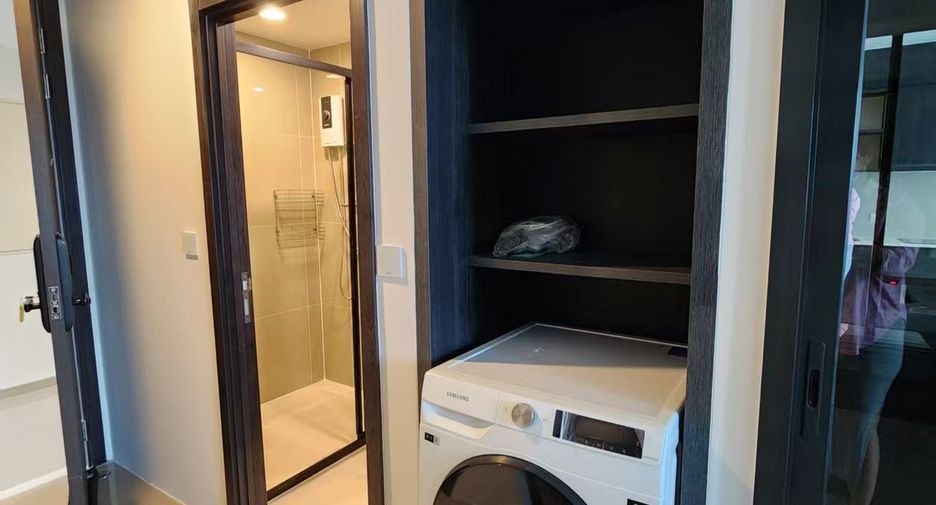 Wohnung zur Miete mit 1 Zimmer in Huai Khwang, Bangkok