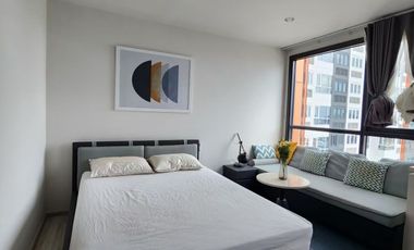 Wohnung zur Miete mit 1 Zimmer in Huai Khwang, Bangkok