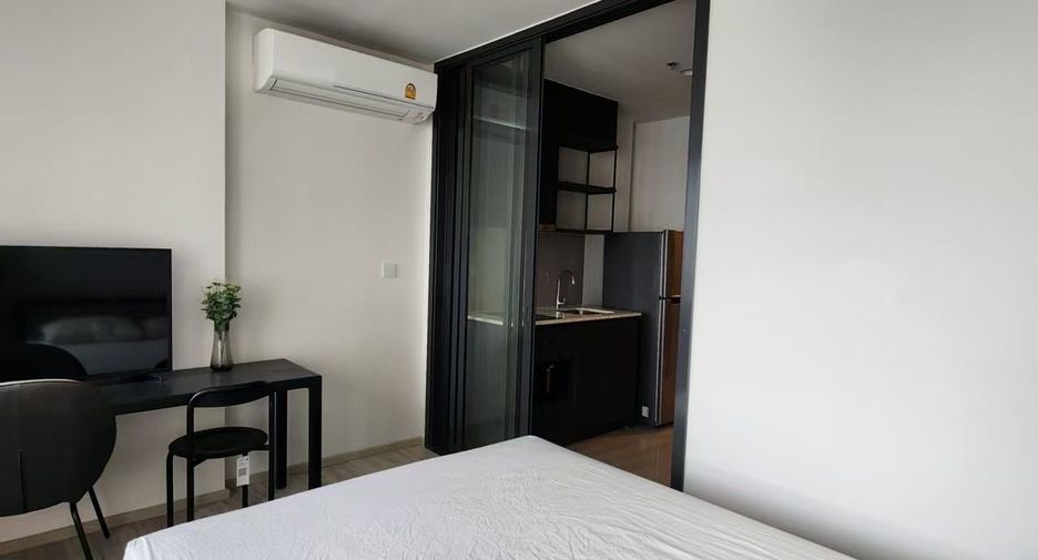 Wohnung zur Miete mit 1 Zimmer in Huai Khwang, Bangkok