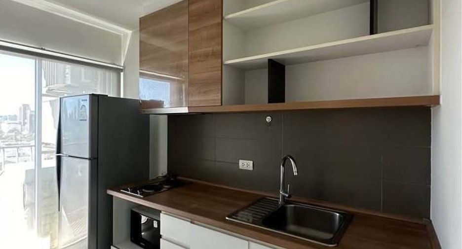 For sale 1 bed condo in Watthana, Bangkok