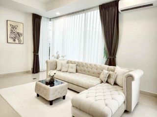 ให้เช่า 5 ห้องนอน บ้านเดี่ยว ใน ห้วยขวาง, กรุงเทพฯ