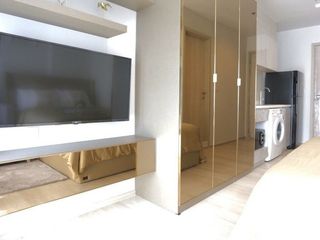 À louer studio condo à Pathum Wan, Bangkok