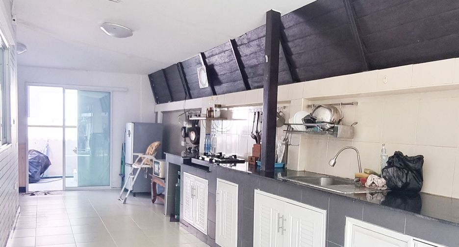 For sale 3 bedrooms house in Doi Saket, Chiang Mai