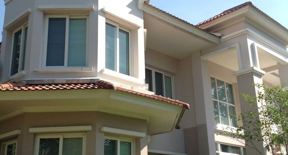 For sale 4 bedrooms villa in Hang Dong, Chiang Mai