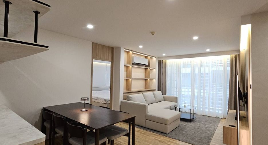 For rent 2 bedrooms condo in Khlong Toei, Bangkok