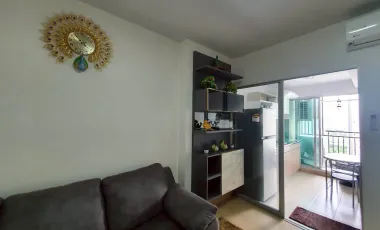 Продажа 1 кровать кондо в Хуаи Кхщанг, Бангкок