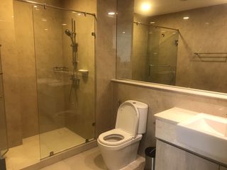 Apartamento en alquiler de 2 habitaciones en Watthana, Bangkok