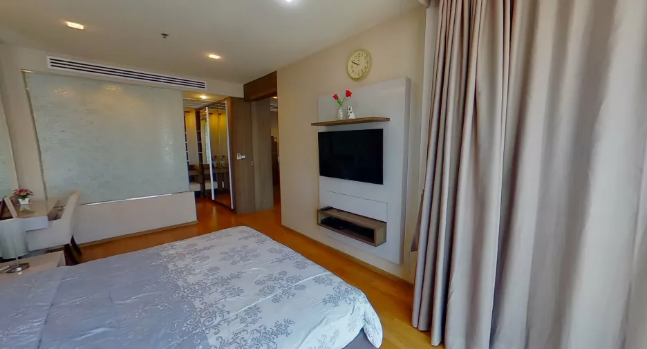 For rent 1 bed condo in Sathon, Bangkok