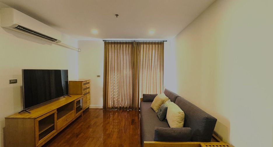 For rent 1 bed condo in Sathon, Bangkok