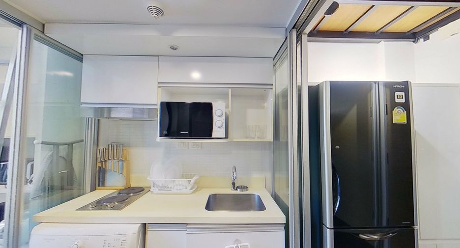 For rent 1 bed condo in Khlong Toei, Bangkok