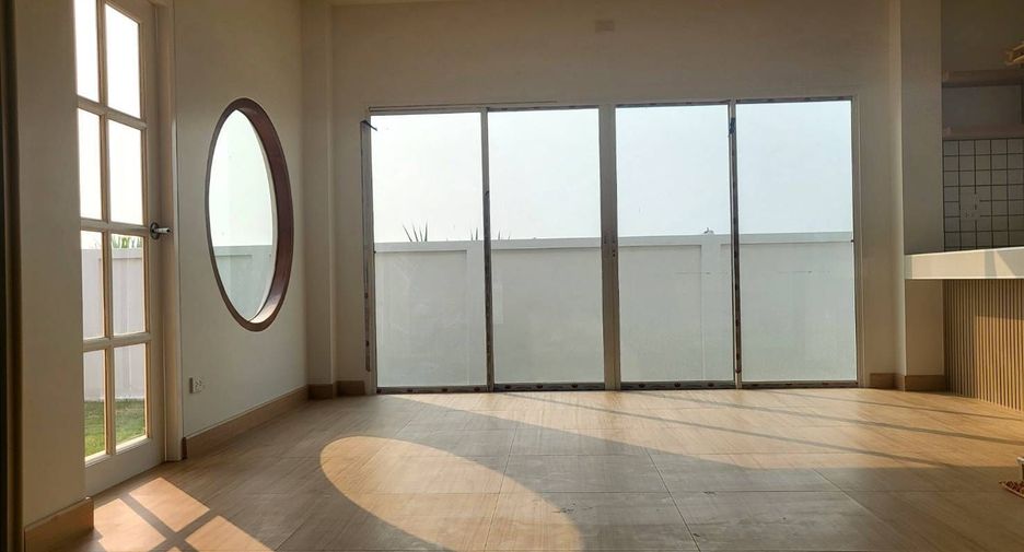 For sale 3 bedrooms house in San Sai, Chiang Mai