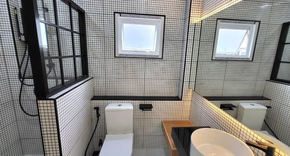 For sale 3 bedrooms house in San Sai, Chiang Mai