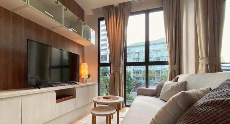 For rent 1 bed condo in Watthana, Bangkok