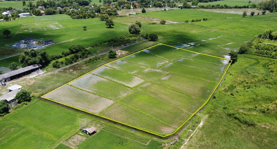 For sale land in San Kamphaeng, Chiang Mai