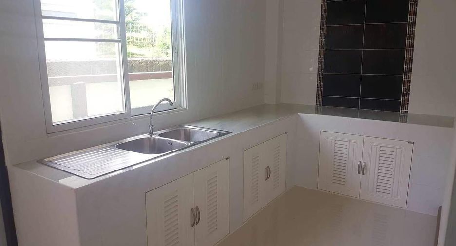Haus zum Kauf mit 3 Zimmer in Mueang Chiang Mai, Chiang Mai
