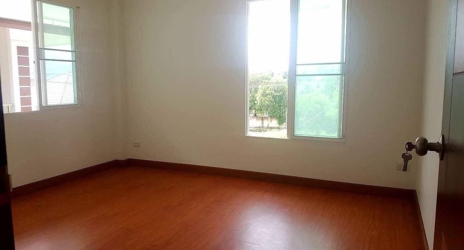 Haus zum Kauf mit 3 Zimmer in Mueang Chiang Mai, Chiang Mai
