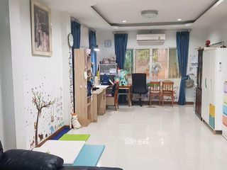 Haus zum Kauf mit 3 Zimmer in Mueang Chiang Mai, Chiang Mai