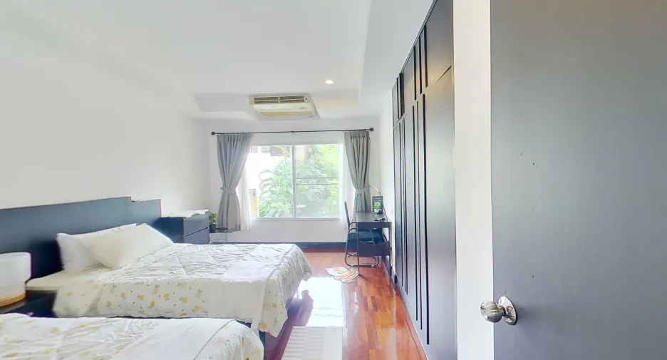 À louer 3 chambres appartement à Watthana, Bangkok