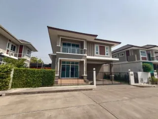 Продажа 4 спальни дом в Сан Кампаенг, Чианг Маи
