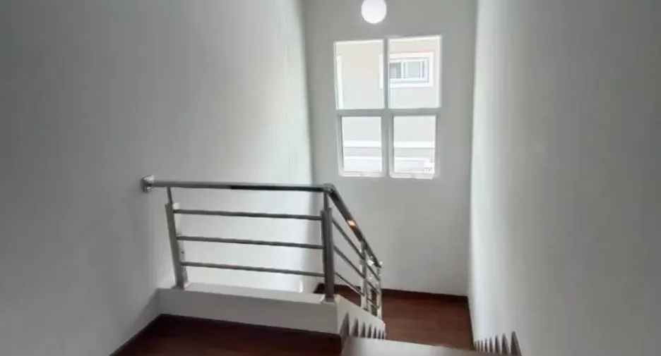 À vendre 4 chambres maison à San Kamphaeng, Chiang Mai