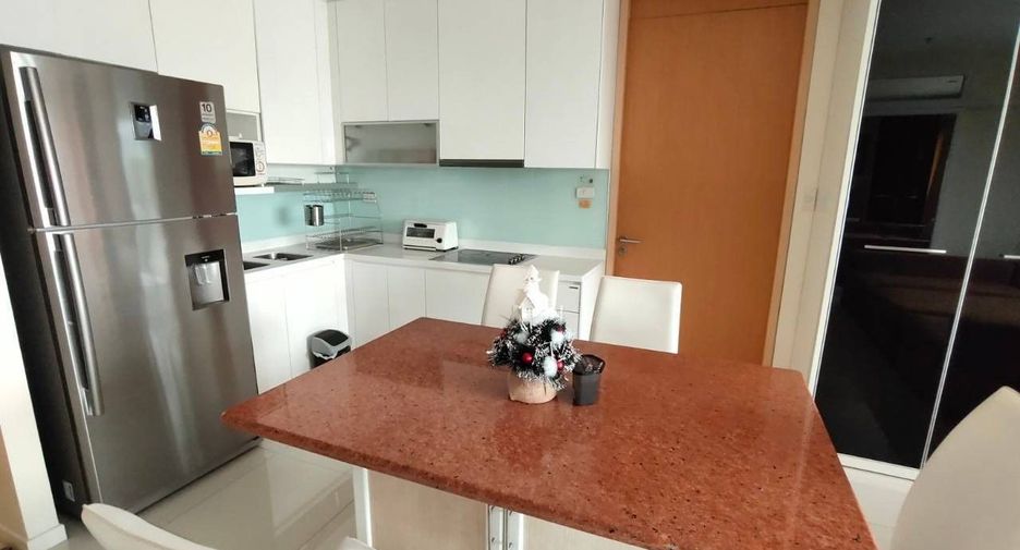 Condo en alquiler de 2 habitaciones en Sathon, Bangkok