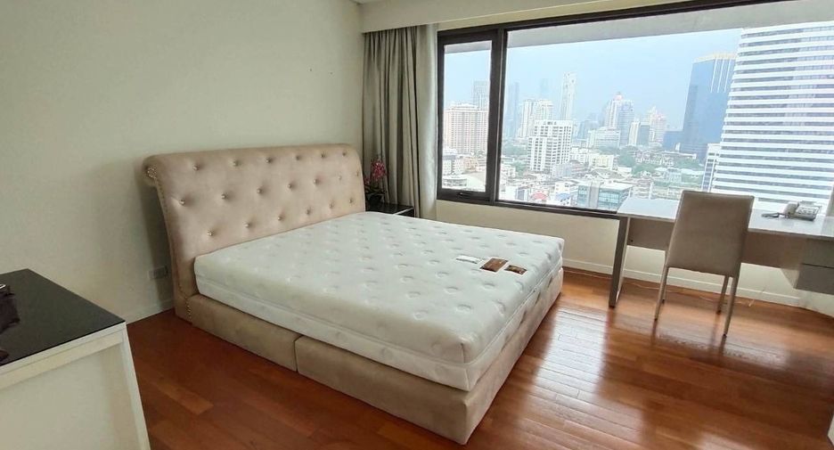 Condo en alquiler de 2 habitaciones en Sathon, Bangkok