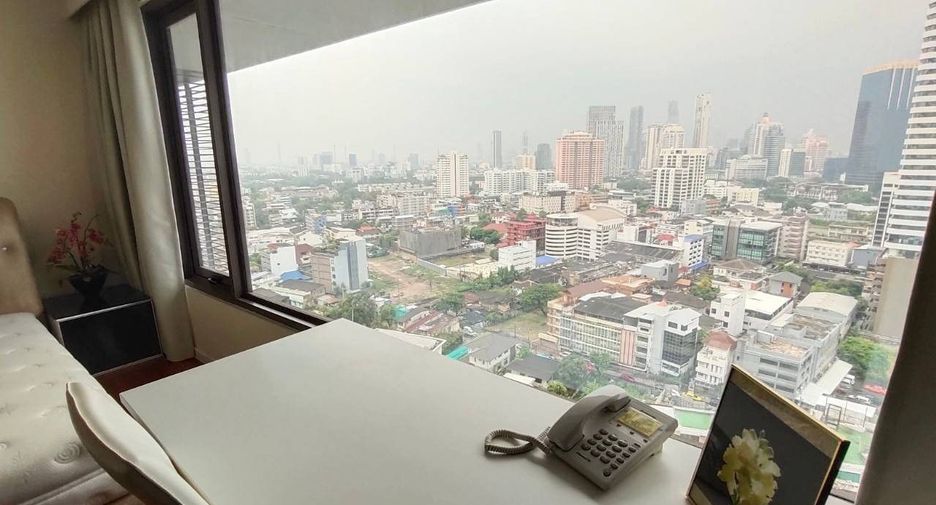 Condo en alquiler de 2 habitaciones en Sathon, Bangkok