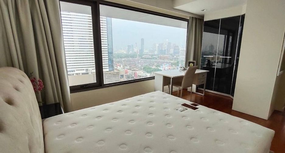 Condo en alquiler de 2 habitaciones en Sathon, Bangkok