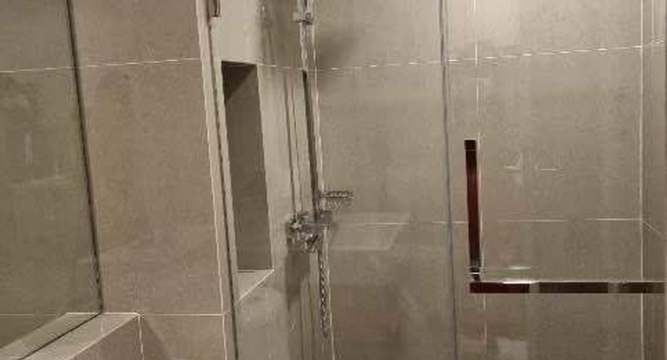 For rent 1 bed condo in Phra Khanong, Bangkok