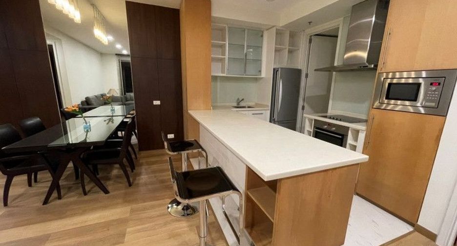 For rent 2 bedrooms condo in Sathon, Bangkok
