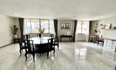 For rent 3 bedrooms condo in Watthana, Bangkok