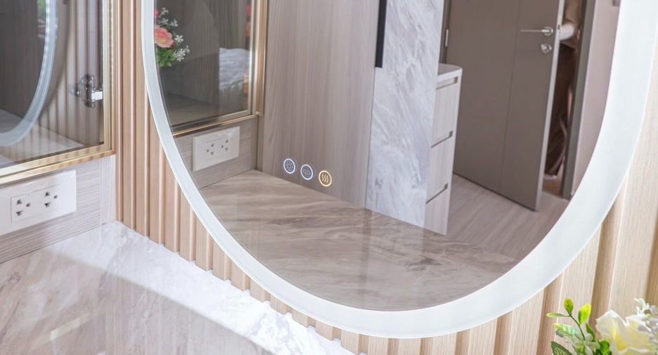 For rent 1 bed condo in Huai Khwang, Bangkok