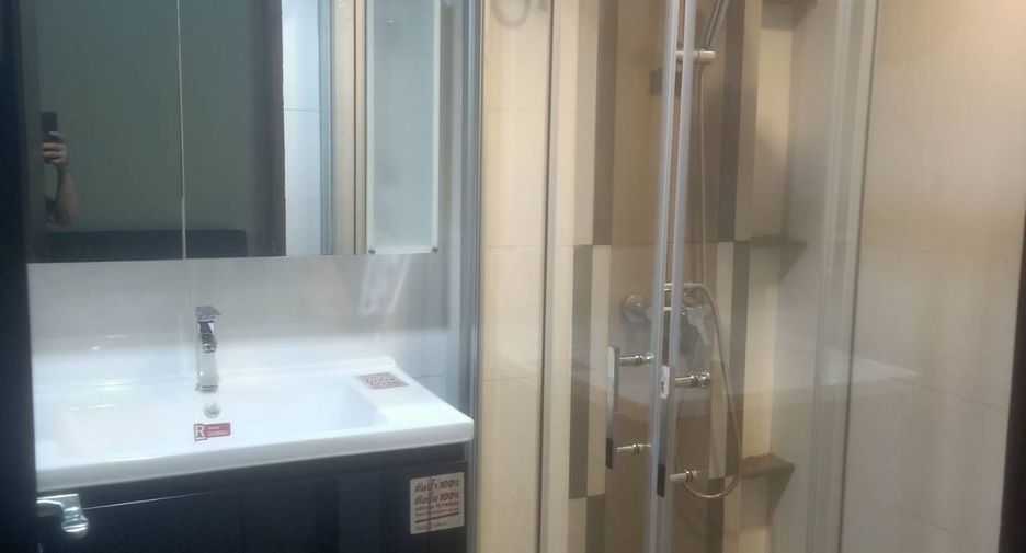 For sale and for rent 1 bed condo in Huai Khwang, Bangkok