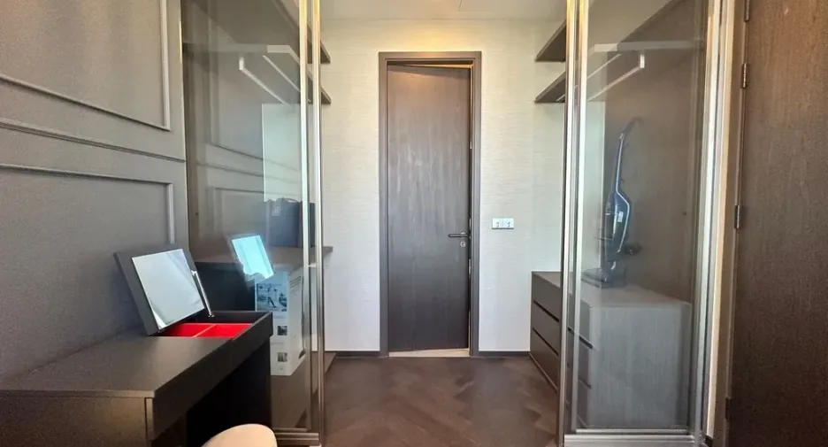À louer 1 chambre condo à Khlong Toei, Bangkok