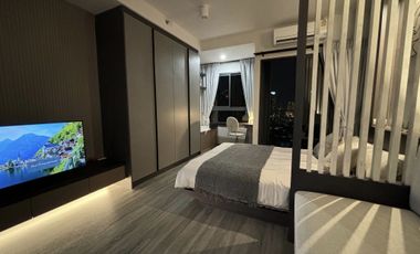 For rent studio condo in Bang Rak, Bangkok