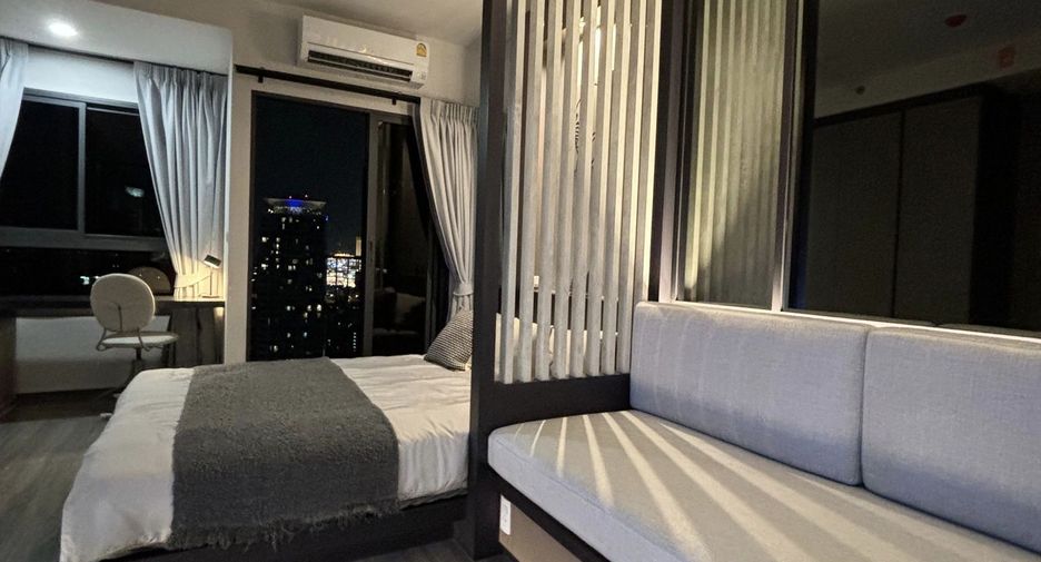 For rent studio condo in Bang Rak, Bangkok