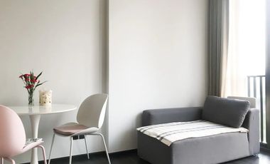 For sale 1 bed condo in Huai Khwang, Bangkok