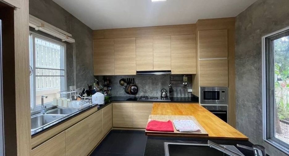 For rent 2 bedrooms house in Mae Rim, Chiang Mai