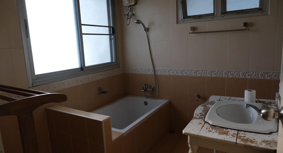 For sale 2 bedrooms house in San Sai, Chiang Mai